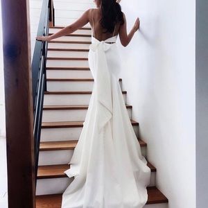 Allure bridal 9603 wedding dress